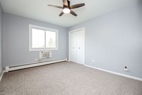 Tiny photo for 12809 Carriage Lane #9, Crestwood, IL 60418 (MLS # 12498178)