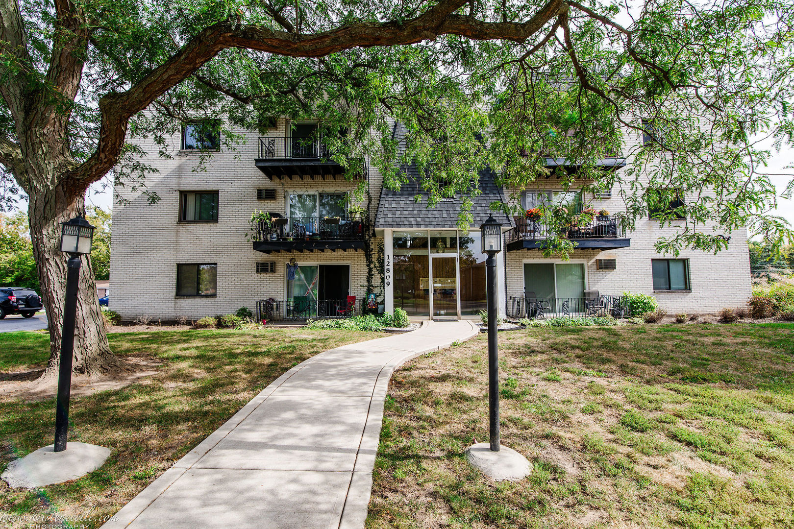 12809 Carriage Lane 9