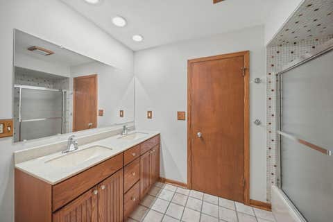 Tiny photo for 2272 N Circle Drive, Palatine, IL 60067 (MLS # 12674435)