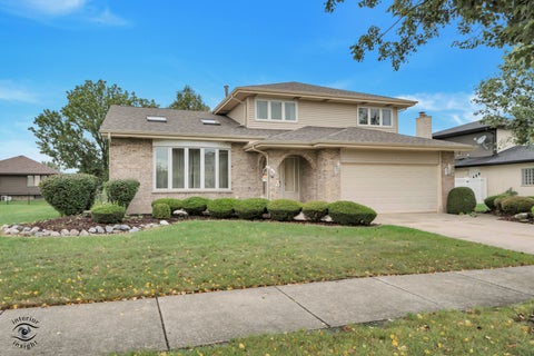 Photo of 15718 Chapel Hill Road, Orland Park, IL 60462 (MLS # 12767216)