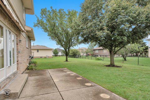 Tiny photo for 15718 Chapel Hill Road, Orland Park, IL 60462 (MLS # 12767216)