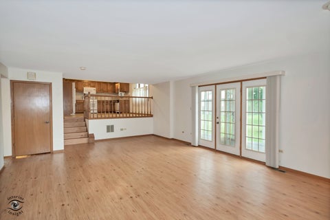 Tiny photo for 15718 Chapel Hill Road, Orland Park, IL 60462 (MLS # 12767216)