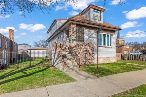 Tiny photo for 11122 S Saint Louis Avenue, Chicago, IL 60655 (MLS # 12598544)