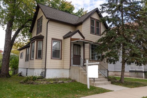 3212 Clinton Avenue Berwyn IL 60402