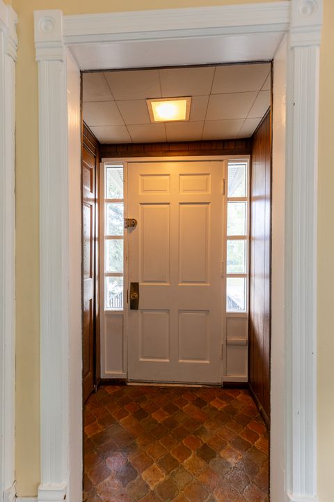 Tiny photo for 3212 Clinton Avenue, Berwyn, IL 60402 (MLS # 12504188)