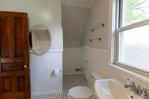 Tiny photo for 3212 Clinton Avenue, Berwyn, IL 60402 (MLS # 12504188)