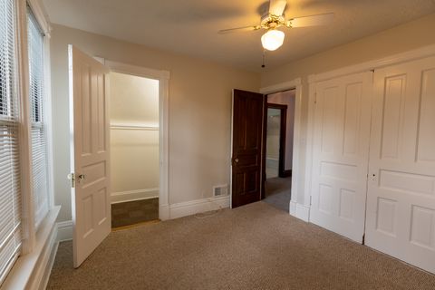 Tiny photo for 3212 Clinton Avenue, Berwyn, IL 60402 (MLS # 12504188)