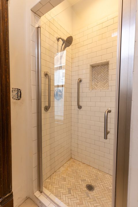 Tiny photo for 3212 Clinton Avenue, Berwyn, IL 60402 (MLS # 12504188)