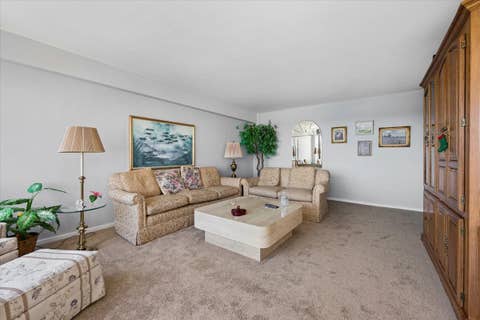 Tiny photo for 3440 N Lake Shore Drive #5G, Chicago, IL 60657 (MLS # 12725565)