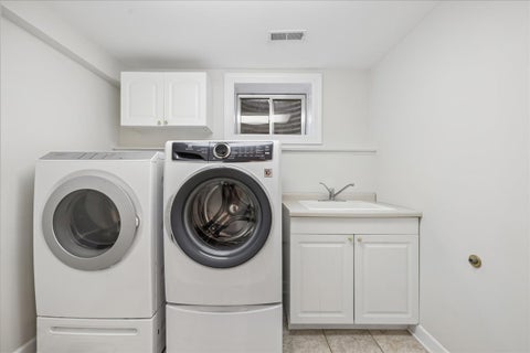 Tiny photo for 441 Appley Avenue, Libertyville, IL 60048 (MLS # 12678082)