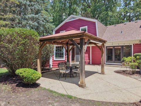 Tiny photo for 441 Appley Avenue, Libertyville, IL 60048 (MLS # 12678082)
