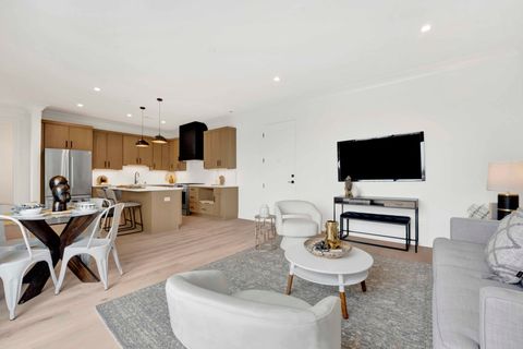 Tiny photo for 5630 N Broadway Street #2W, Chicago, IL 60660 (MLS # 12596239)