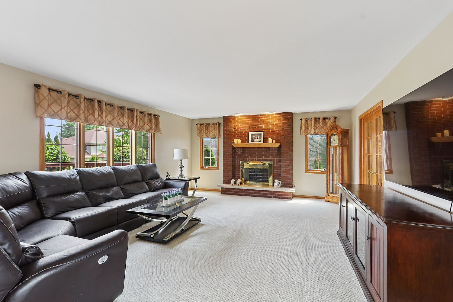 10536 Pentagon Drive
