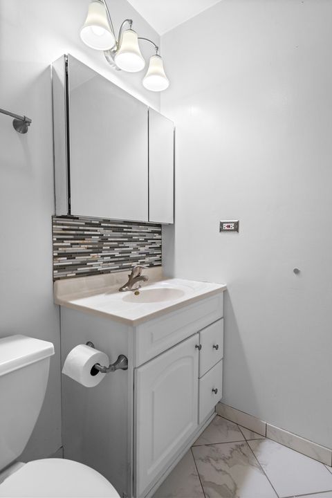 Tiny photo for 1220 Cove Drive #224D, Prospect Heights, IL 60070 (MLS # 12620572)
