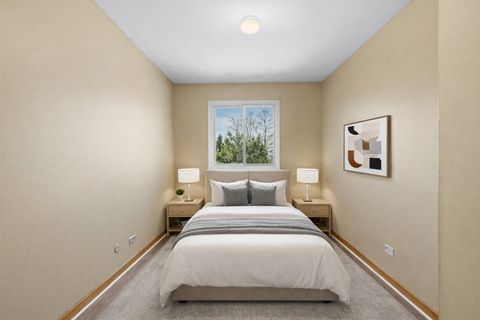 Tiny photo for 1220 Cove Drive #224D, Prospect Heights, IL 60070 (MLS # 12620572)