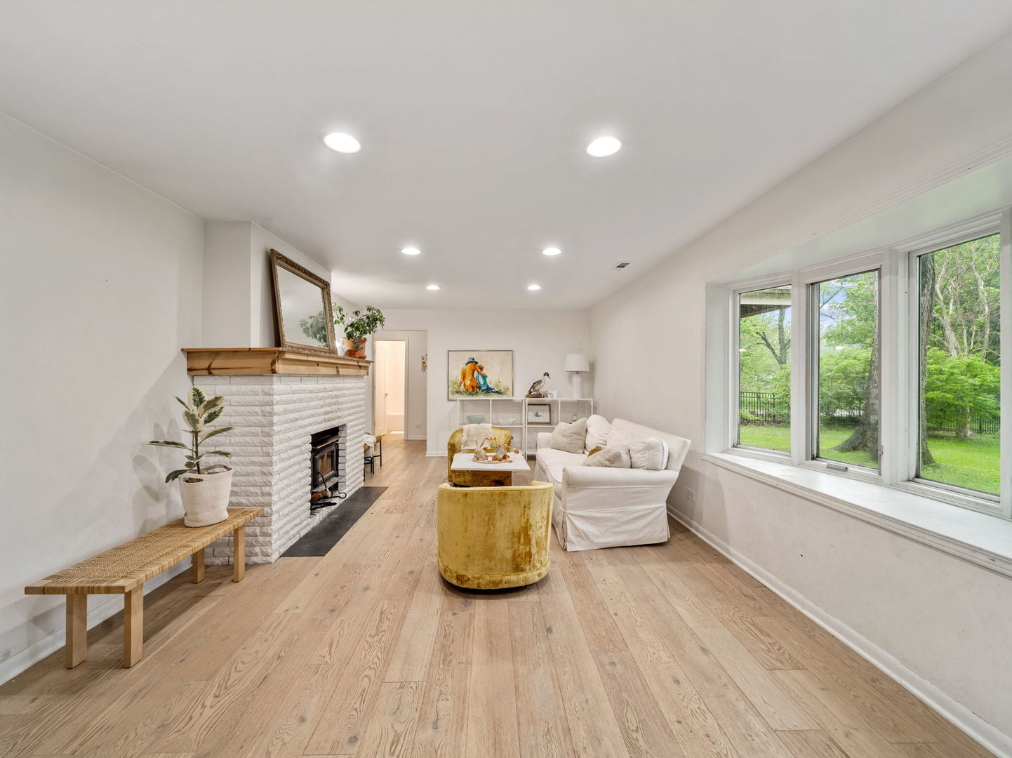 1S655 Taylor Road