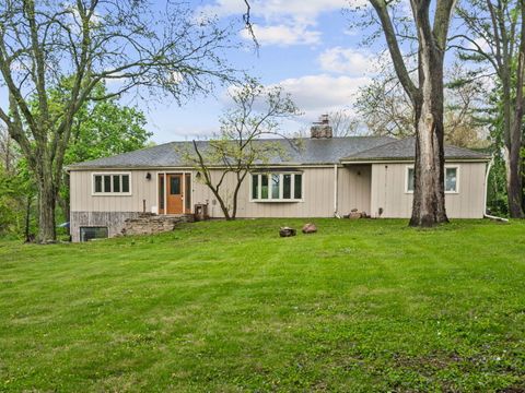 Tiny photo for 1S655 Taylor Road, Glen Ellyn, IL 60137 (MLS # 12622361)
