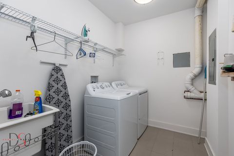 Tiny photo for 43 Windward Way, Ottawa, IL 61350 (MLS # 12328107)