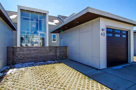 Tiny photo for 43 Windward Way, Ottawa, IL 61350 (MLS # 12328107)