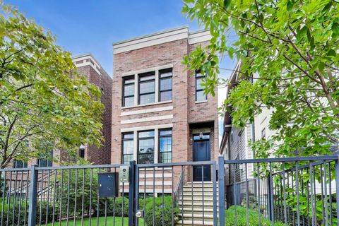 1302 N Bell Avenue Chicago IL 60622