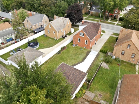 Tiny photo for 3226 Grand Boulevard, Brookfield, IL 60513 (MLS # 12785889)