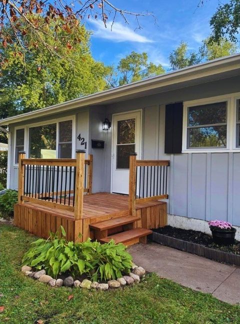 Tiny photo for 421 Lake Avenue, Crystal Lake, IL 60014 (MLS # 12495890)