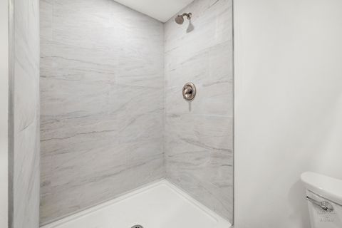 Tiny photo for 421 Lake Avenue, Crystal Lake, IL 60014 (MLS # 12495890)