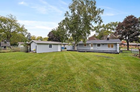 Tiny photo for 421 Lake Avenue, Crystal Lake, IL 60014 (MLS # 12495890)