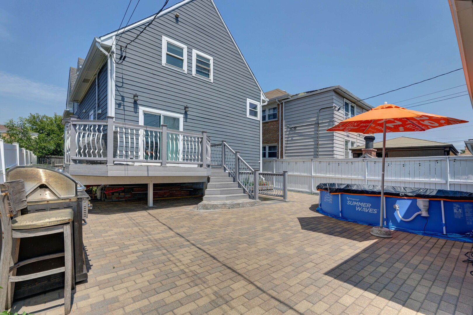5351 W Foster Avenue