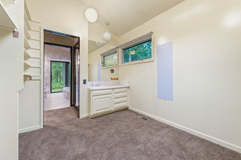 Tiny photo for 560 Thornmeadow Road, Riverwoods, IL 60015 (MLS # 12753993)