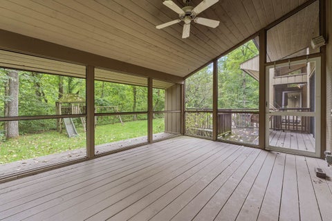 Tiny photo for 560 Thornmeadow Road, Riverwoods, IL 60015 (MLS # 12753993)