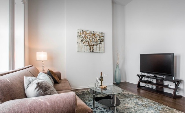 30 E Roosevelt Road 201