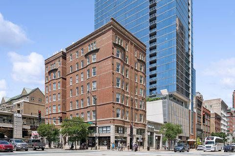 30 E Roosevelt Road 201 Chicago IL 60605