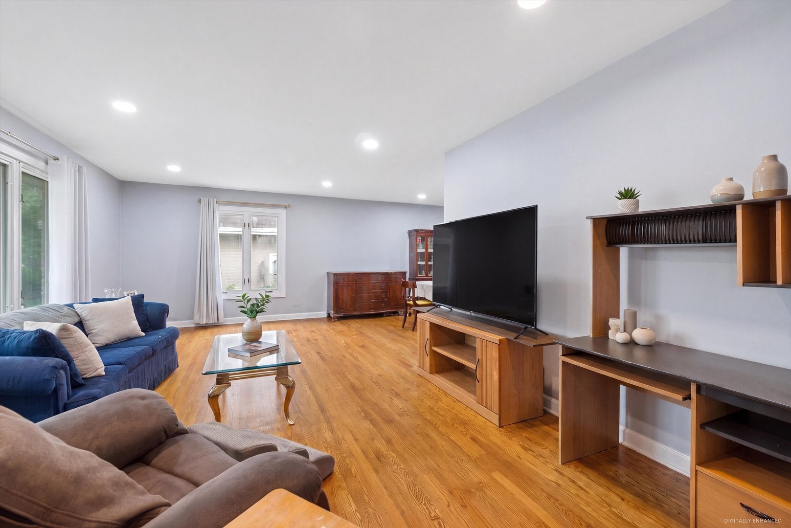 17W467 Portsmouth Drive