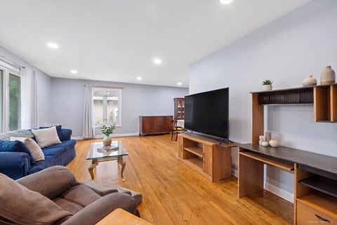 Tiny photo for 17W467 Portsmouth Drive, Darien, IL 60561 (MLS # 12749618)