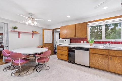 Tiny photo for 17W467 Portsmouth Drive, Darien, IL 60561 (MLS # 12749618)