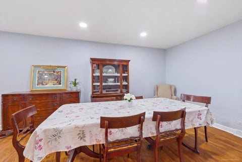 Tiny photo for 17W467 Portsmouth Drive, Darien, IL 60561 (MLS # 12749618)