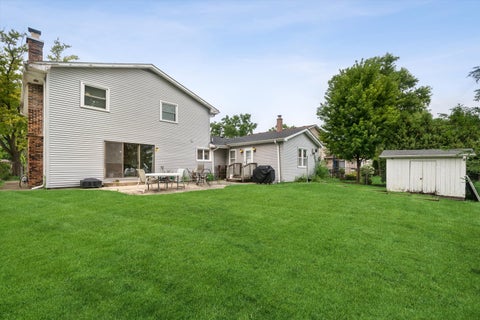 Tiny photo for 17W467 Portsmouth Drive, Darien, IL 60561 (MLS # 12749618)
