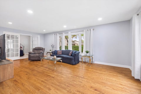 Tiny photo for 17W467 Portsmouth Drive, Darien, IL 60561 (MLS # 12749618)