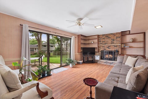 Tiny photo for 17W467 Portsmouth Drive, Darien, IL 60561 (MLS # 12749618)