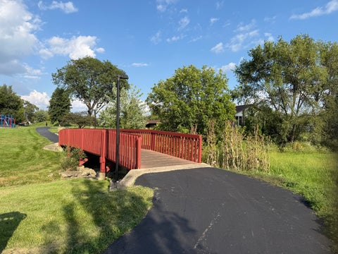Tiny photo for 17W467 Portsmouth Drive, Darien, IL 60561 (MLS # 12749618)