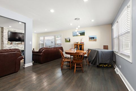 Tiny photo for 18849 Jamie Court, Homewood, IL 60430 (MLS # 12518318)