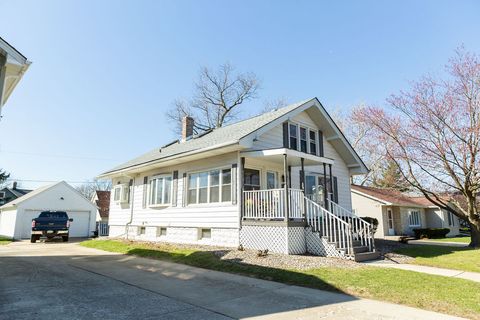 Tiny photo for 320 W NORTH Street, Peotone, IL 60468 (MLS # 12605402)