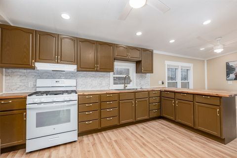 Tiny photo for 133 South Street, Seneca, IL 61360 (MLS # 12604456)