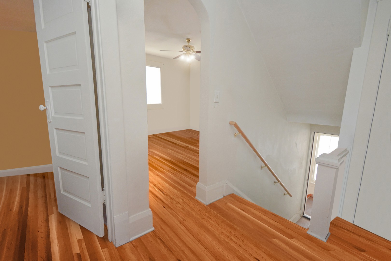 Bloomington, Illinois 61701, United States, 3 Bedrooms Bedrooms, ,3 BathroomsBathrooms,Residential,Active,195618