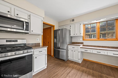 Tiny photo for 422 E Russell Street #422-424, Barrington, IL 60010 (MLS # 12682836)