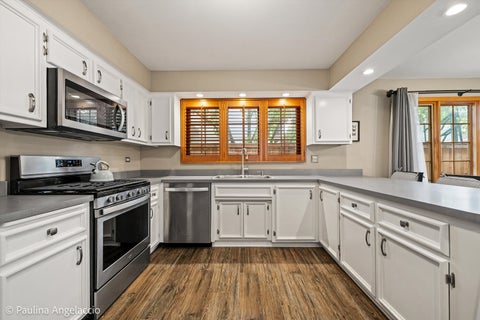 Tiny photo for 422 E Russell Street #422-424, Barrington, IL 60010 (MLS # 12682836)