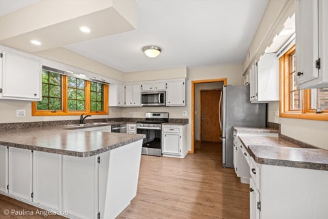 Tiny photo for 422 E Russell Street #422-424, Barrington, IL 60010 (MLS # 12682836)