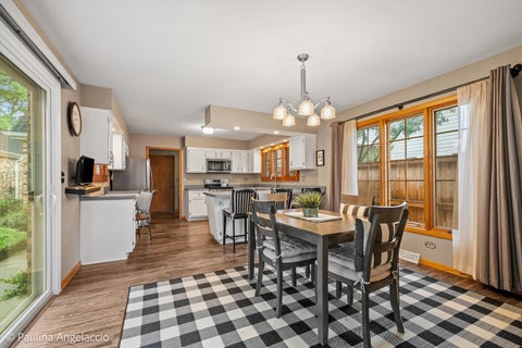 Tiny photo for 422 E Russell Street #422-424, Barrington, IL 60010 (MLS # 12682836)