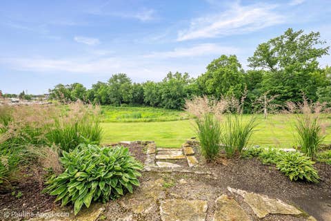 Tiny photo for 422 E Russell Street #422-424, Barrington, IL 60010 (MLS # 12682836)